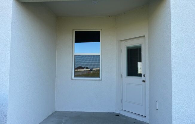 Move in special!! Newly Constructed Spacious Home 3 Bedrooms 2.5 Bath!!