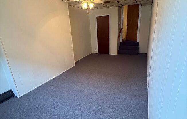 1 bed, 1 bath, 875 sqft, $1,000, Unit 2246 S 15TH ST 1ST FLR