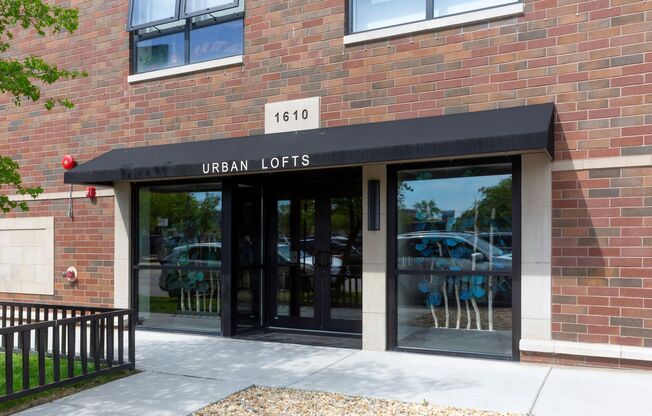 1610 N NORMANDY AVE
