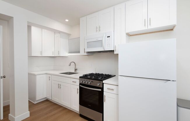 4341 - 4347 1/2 Hamilton Street