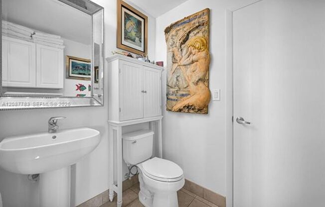 2 beds, 2.5 baths, $7,600, Unit # 5103
