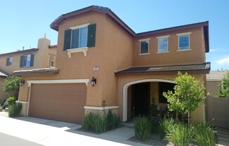 3 beds, 2.5 baths, $2,950