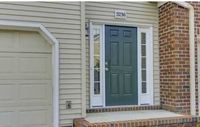 5236 SUMMER CRES
