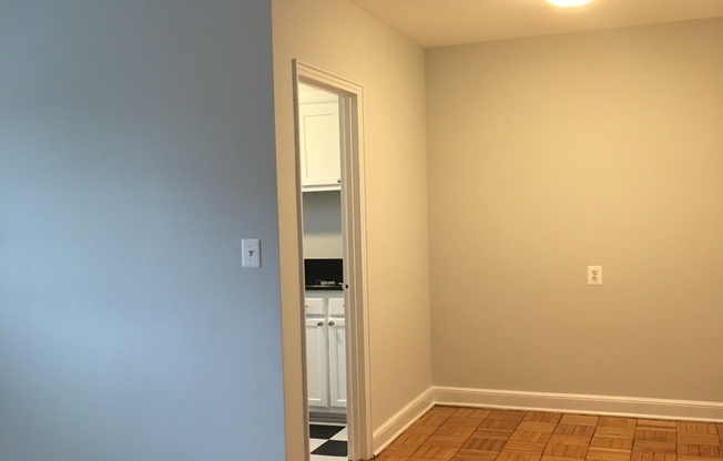 1 bed, 1 bath, 700 sqft, $1,750, Unit 203