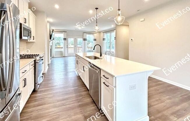 2671 WHISTLER WAY NE