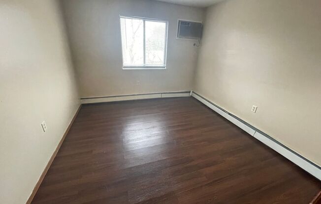 1 bed, 1 bath, 600 sqft, $629, Unit Unit 204