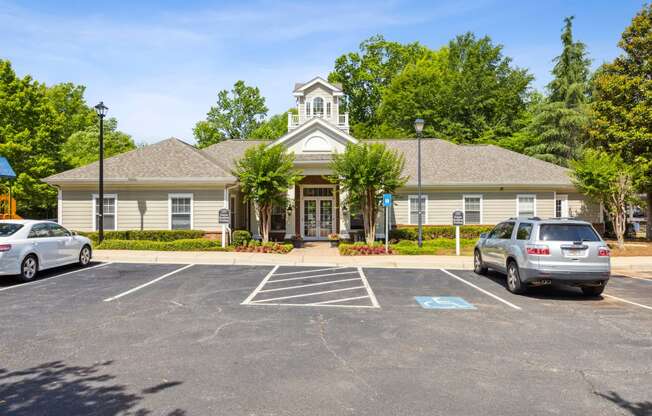 Newnan Crossing