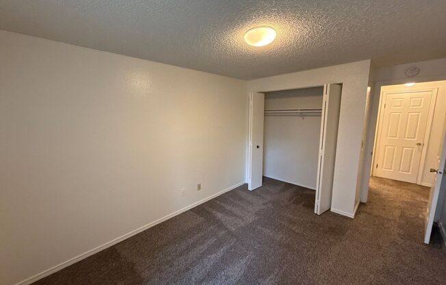 1 bed, 1 bath, 620 sqft, $1,175, Unit 14