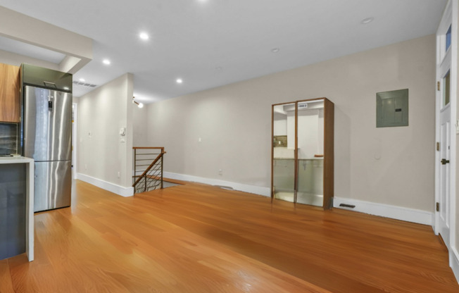 Spacious 2BR Suplex with  Private  Outdoor Space  in Prime Bed Stuy