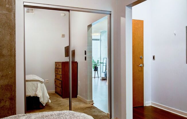 1 bed, 1 bath, $1,750, Unit Unit # 609