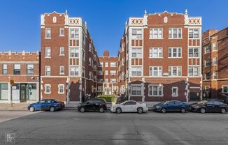 7131 S Yates