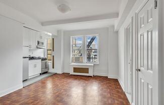 52 CLARK ST