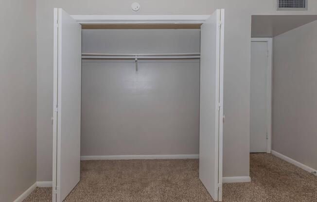 2 beds, 2 baths, 1,094 sqft, $1,236