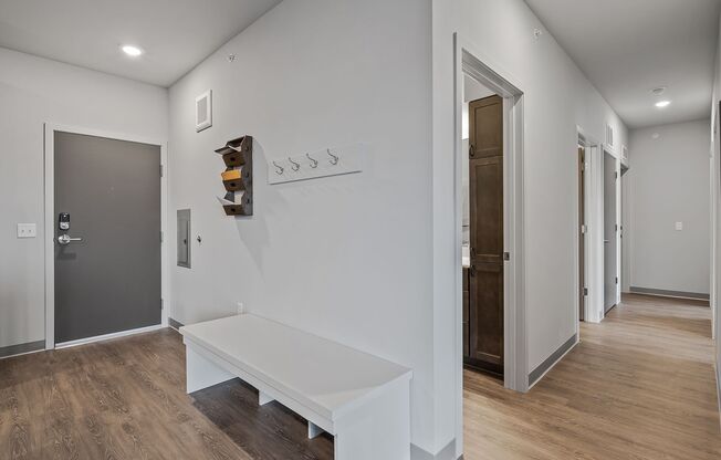 3 beds, 2 baths, 1,015 sqft, $2,355, Unit 206