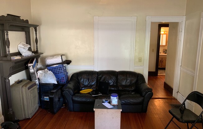 88 Gardena St 1