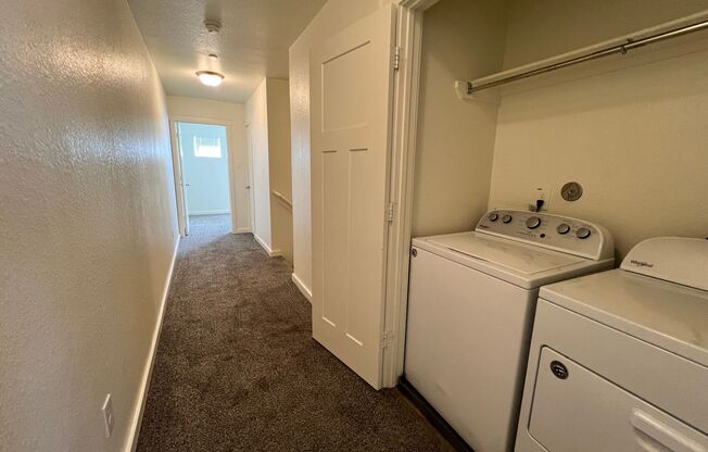 3 beds, 2.5 baths, $1,775, Unit # 22 B