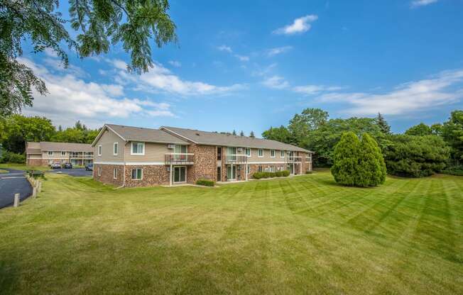 Lush Landscaping at Glen Hills Apartments, Wisconsin, 53209