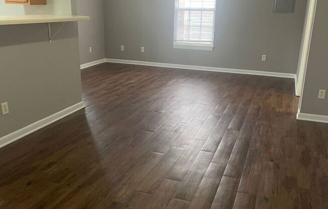 Studio, 1 bath, 600 sqft, $615, Unit 128-01