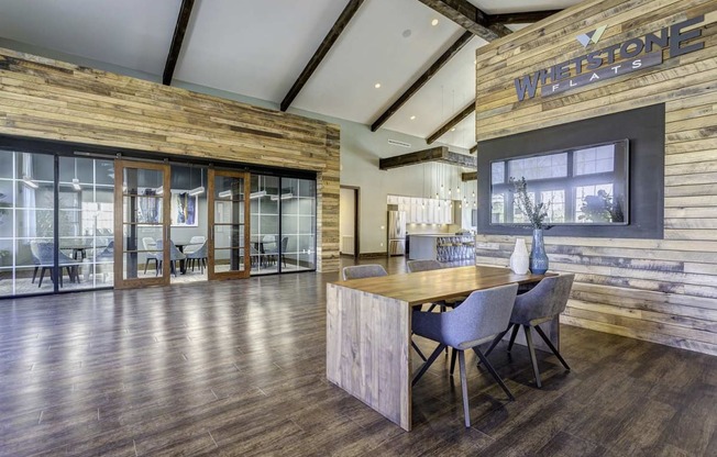 Whetstone Flats Apartments in Nashville, TN