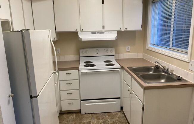 104-Oak Tree Terrace, LLC