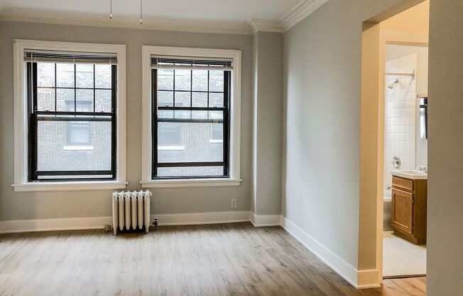 Studio, 1 bath, 500 sqft, $1,650, Unit 540-7I