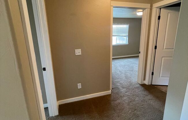 2 bedroom 2 bath condo centrally located on Baxter Ln