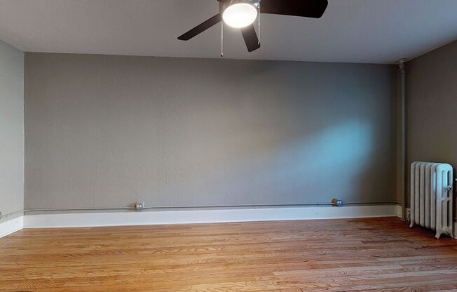 1 bed, 1 bath, 680 sqft, $999, Unit 6