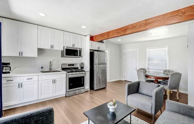 Foothill Villa
