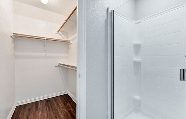 3 beds, 2 baths, 1,110 sqft, $1,495, Unit T350-101