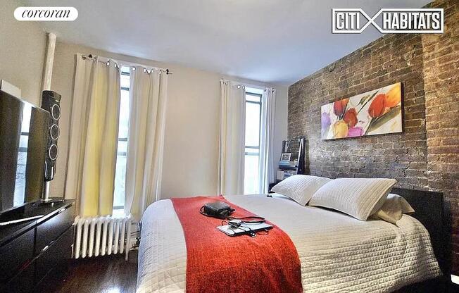 507 E 81 ST