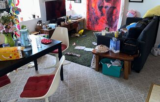 2017 E carson st