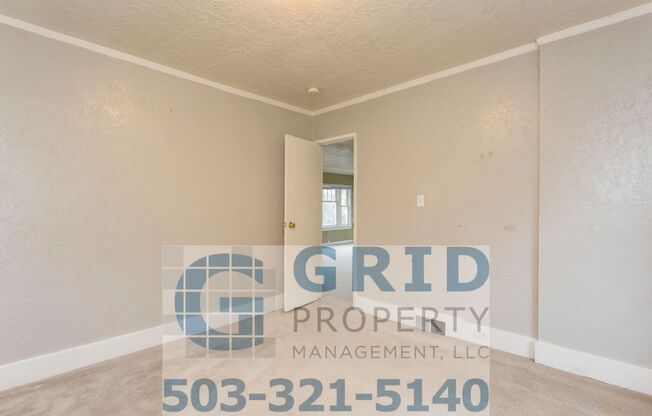 2 beds, 1 bath, $2,350