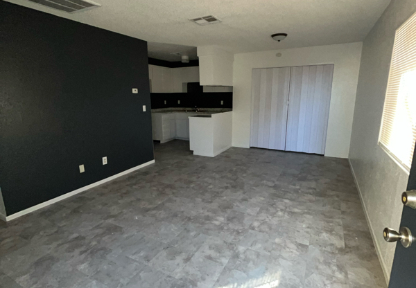 3300 CIVIC CTR DR