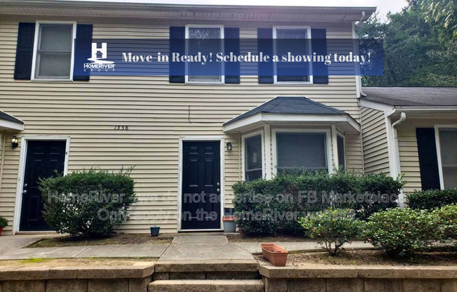 1558 OAKPOINTE DR SW