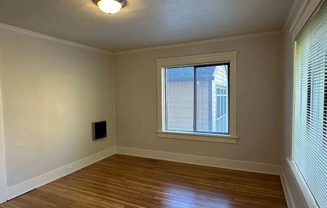 1 bed, 1 bath, 570 sqft, $1,195, Unit 306