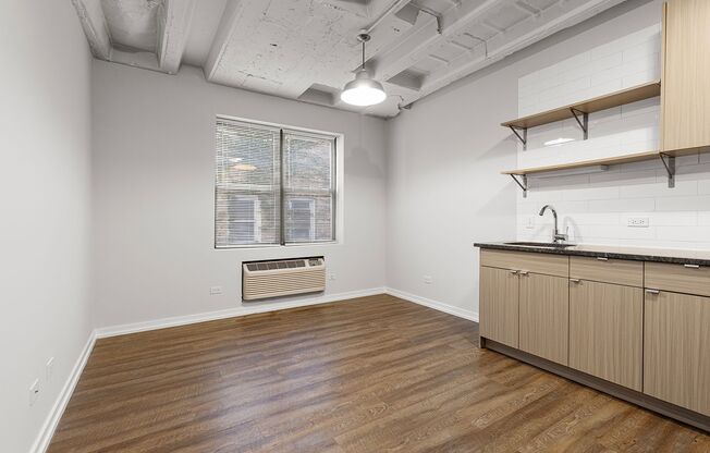 1 bed, 1 bath, 379 sqft, $1,750, Unit 304