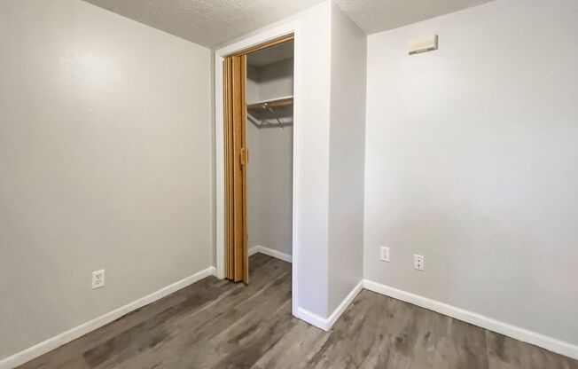 Studio, 1 bath, 148 sqft, $645, Unit 09