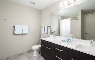 4 Marq - Bathroom with Double Vanity and Large Mirror