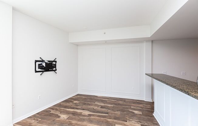 2 beds, 2 baths, $3,288