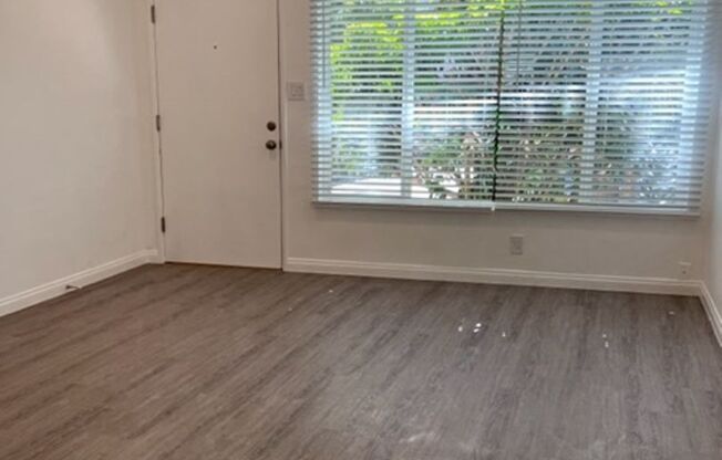 Studio, 1 bath, 400 sqft, $1,850, Unit 1249 A