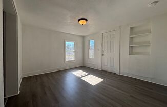 2 beds, 1 bath, $795