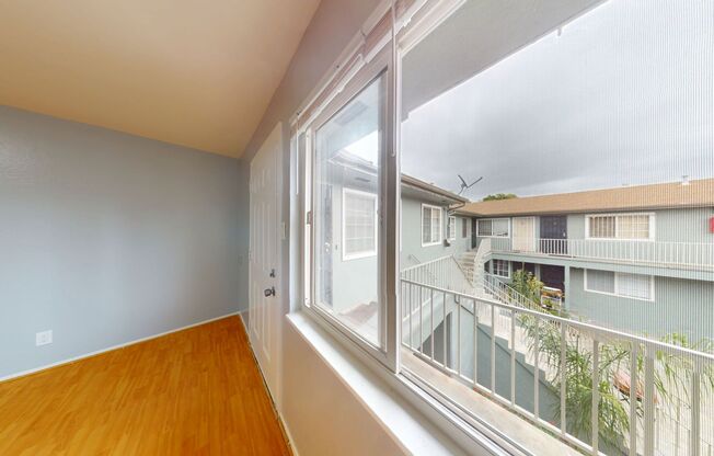 6500 - 6506 Foothill Blvd