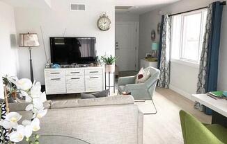 60 S Vinedo Ave Apt 304