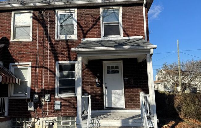 601 FARNSWORTH AVE
