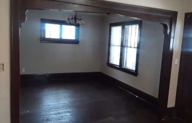 3 beds, 1 bath, $1,655