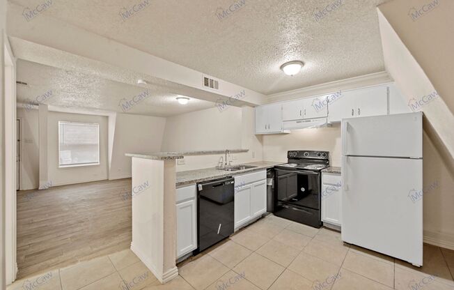 2 beds, 1.5 baths, $1,200, Unit # 203