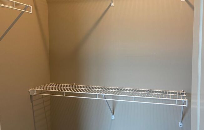 1 bed, 1 bath, 695 sqft, $715, Unit 123