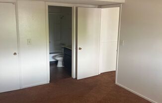 1 bed, 1 bath, $995, Unit # 26