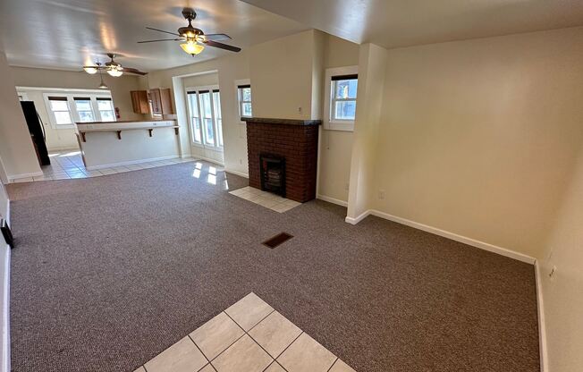 1217 W 47th St