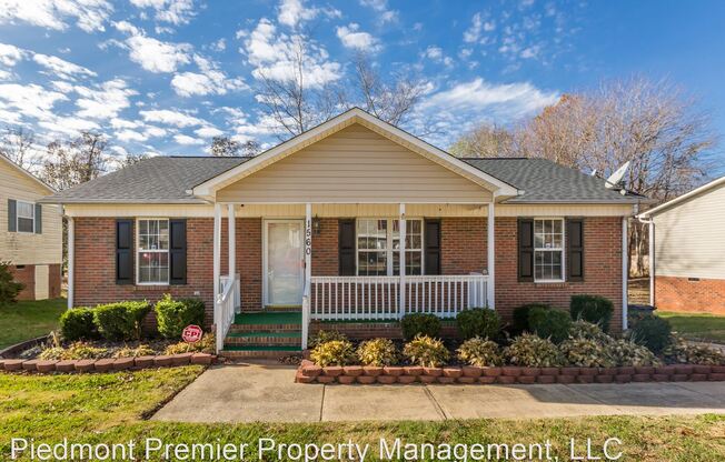 1560 Billy Dr